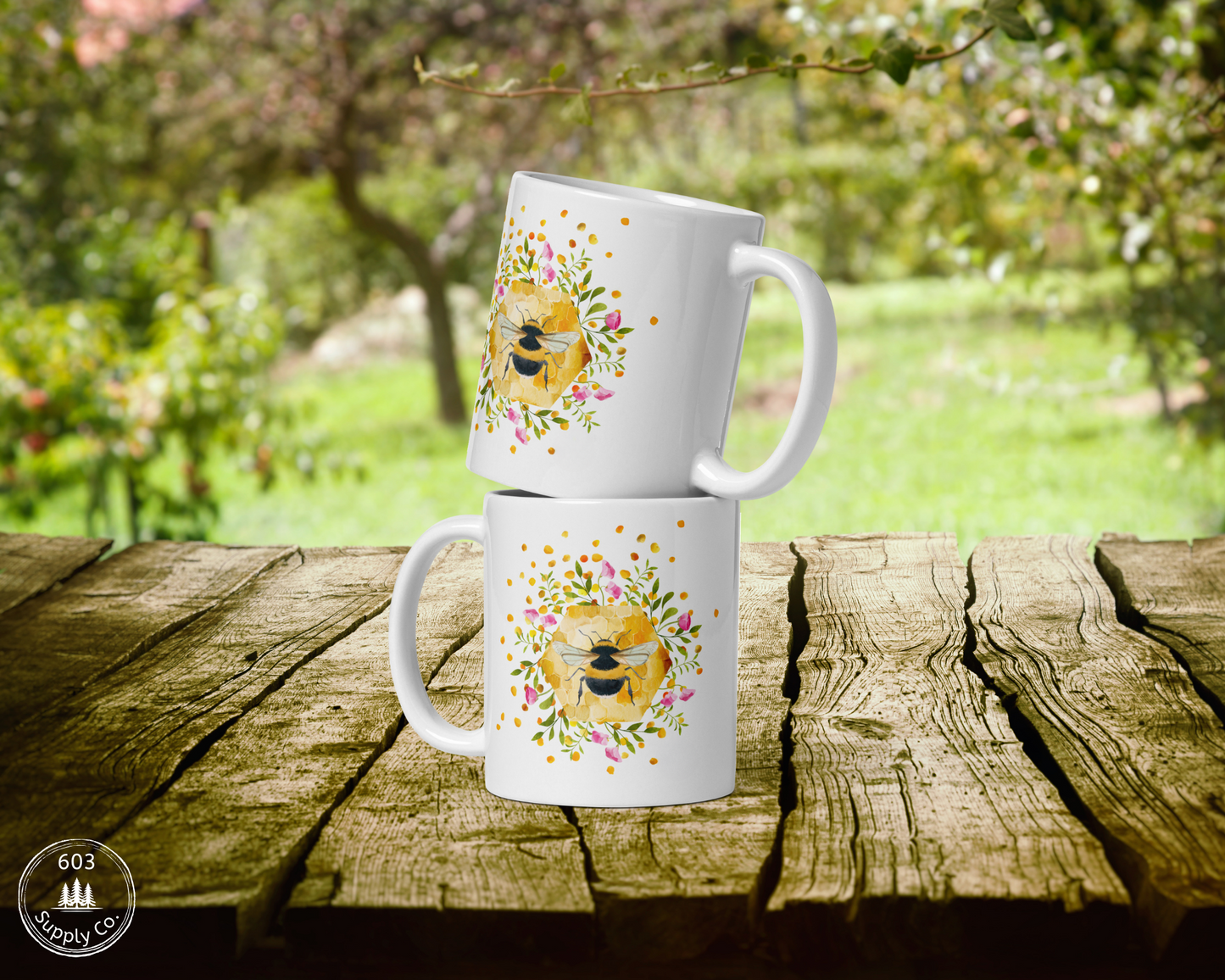 Bumble Bee White Glossy Mug